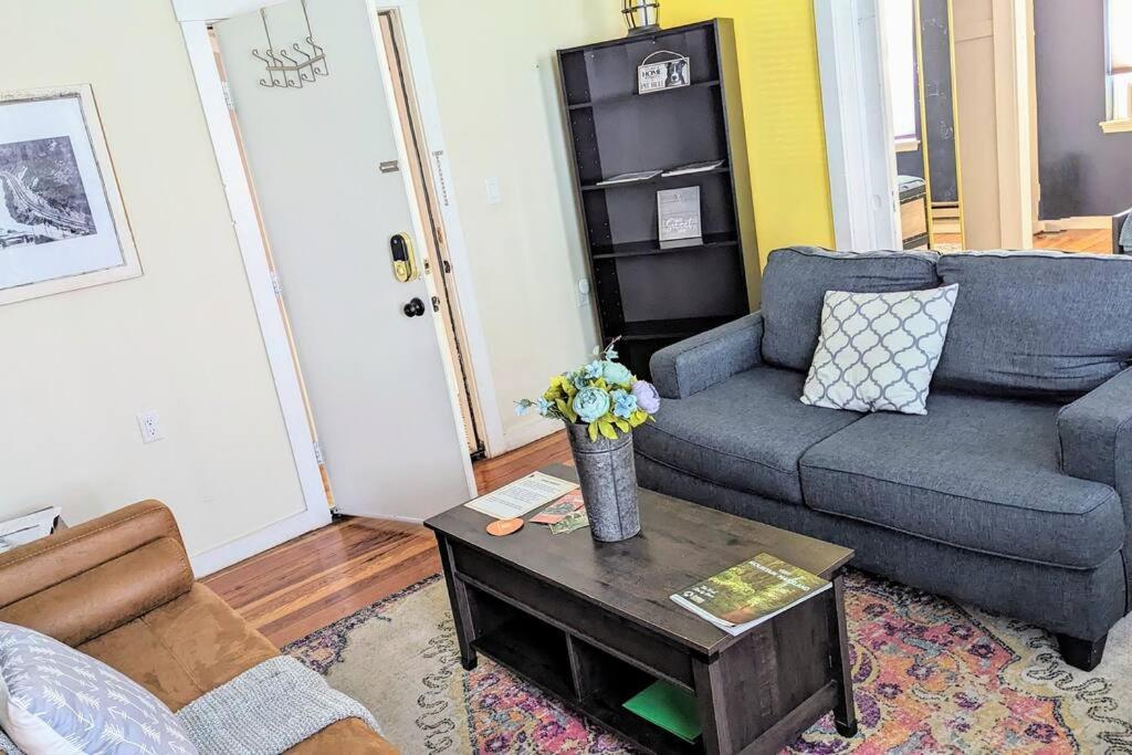 Escape On Hambright'S Alley! Walk 2 Everything! Cyclists Welcome! 1St Fl Unit A Cumberland Kültér fotó